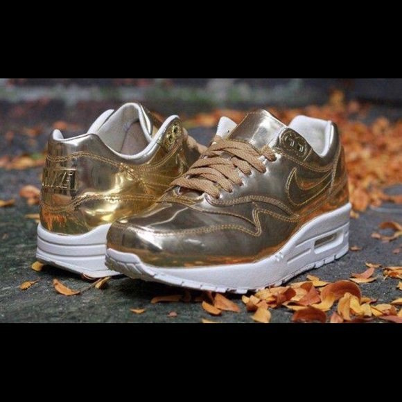 WMNS AIR MAX 1 SP - Picture 1 of 2